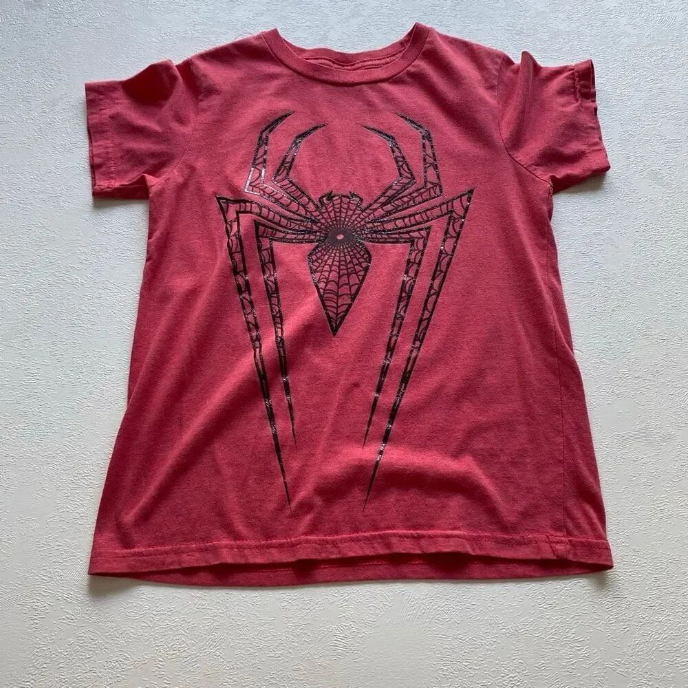Marvel Spider-Man Kids Red Graphic T-Shirt Youth Medium Short Sleeve